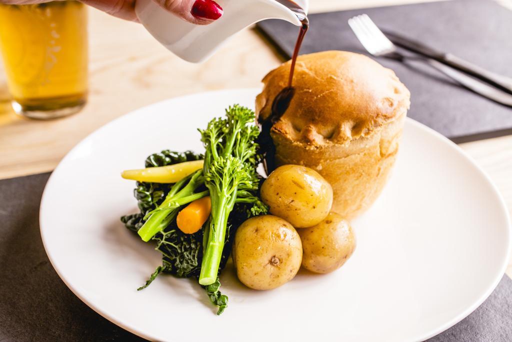 The Saracens Head Inn